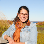 Elise Ballinger Headshot